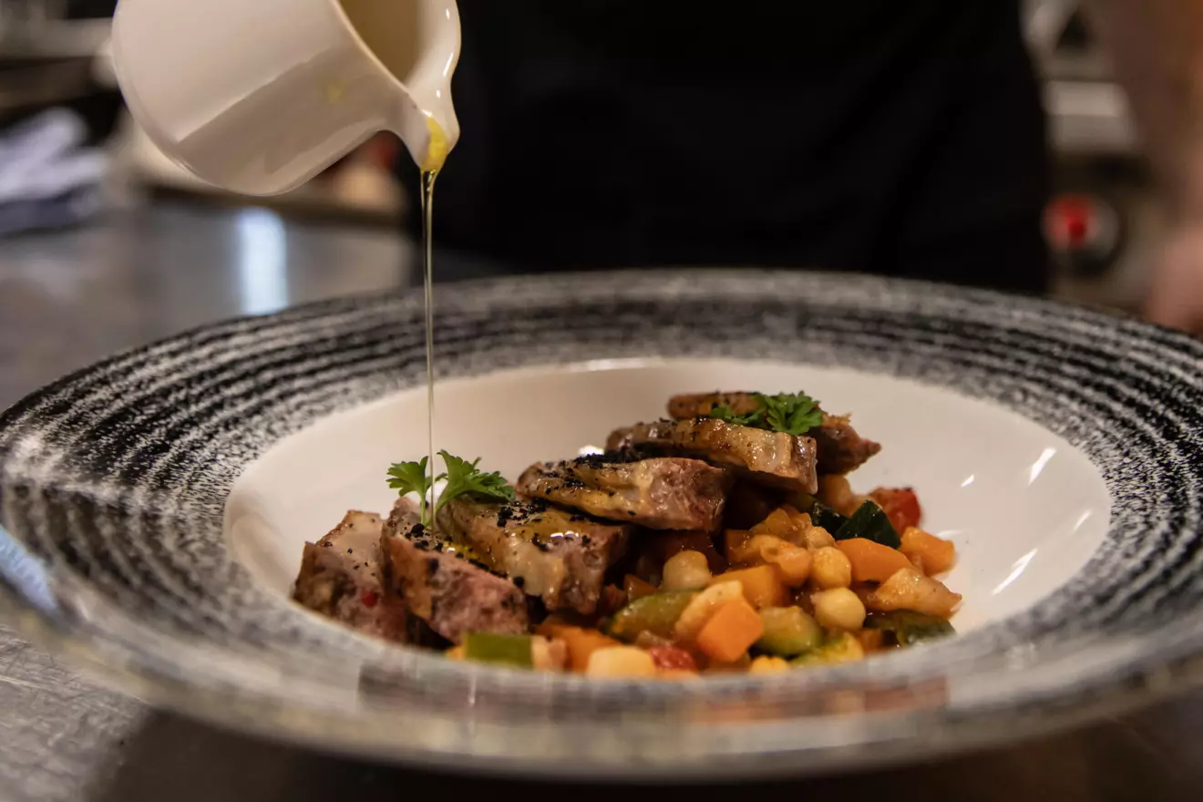 luxury yacht fine dining