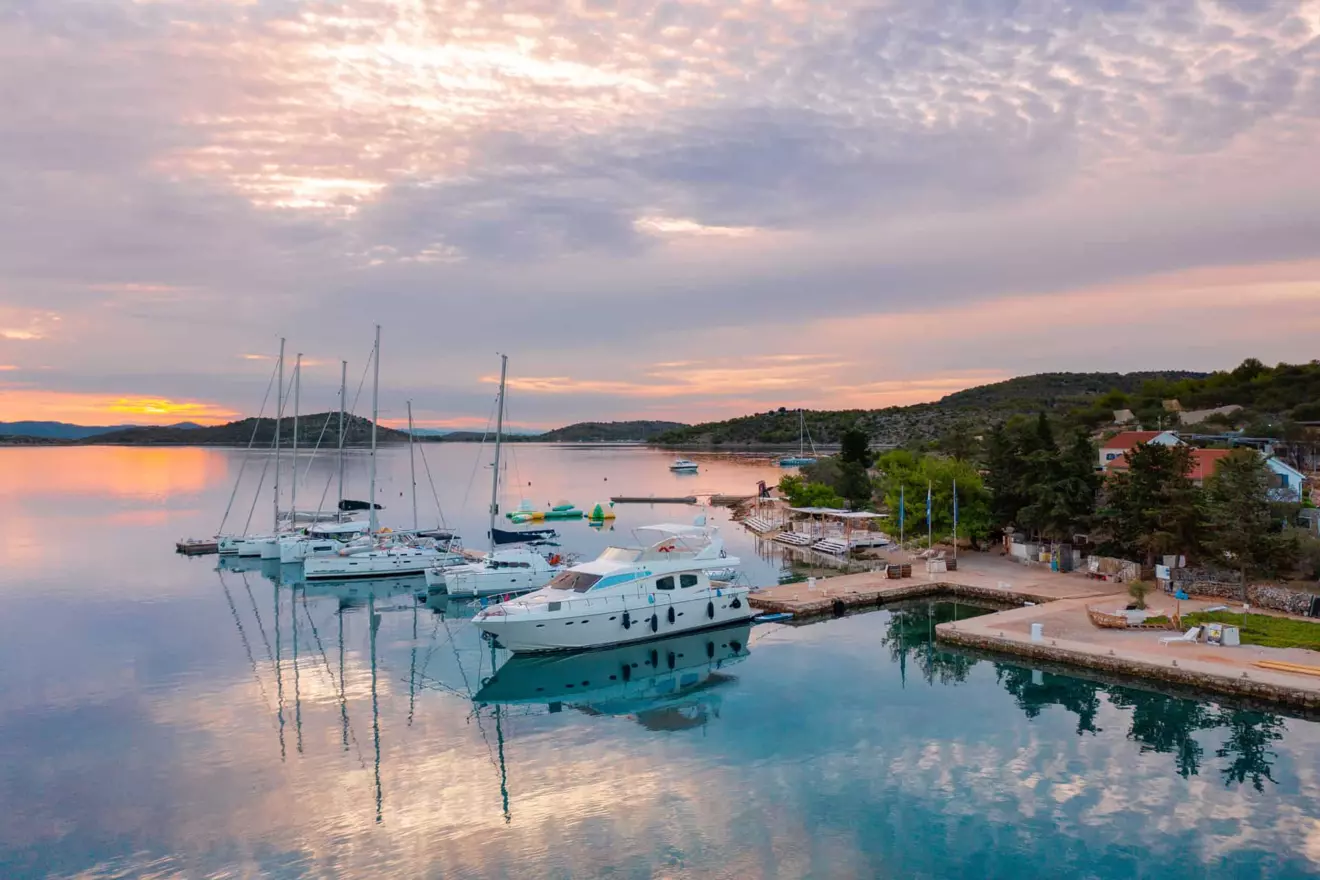 Festa Zut Kornati Islands restaurants