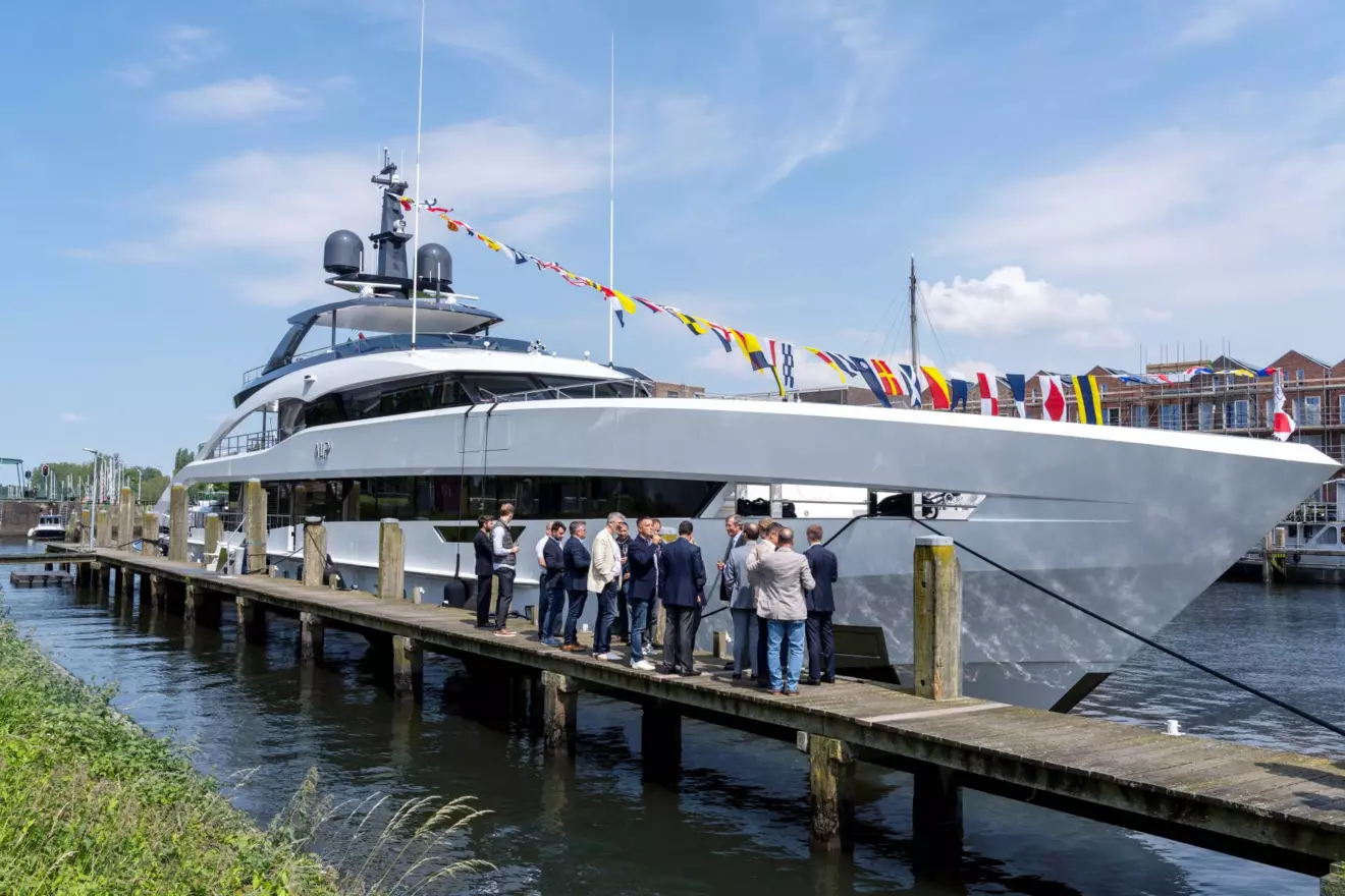 Heesen-ALP-launch.jpg