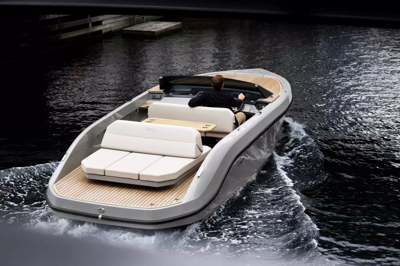 Rand Spirit 25 exterior