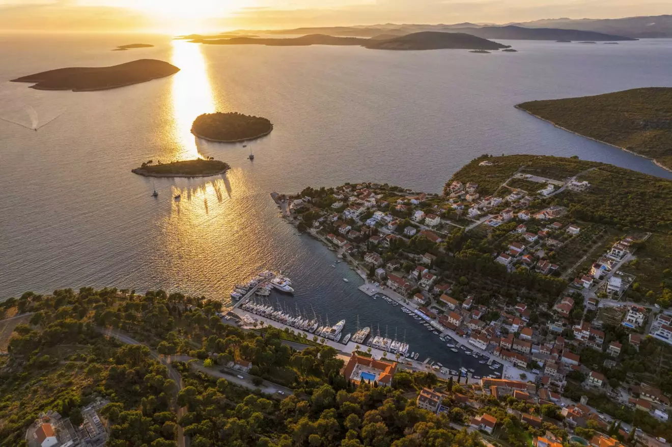 solta14 maslinica.JPG