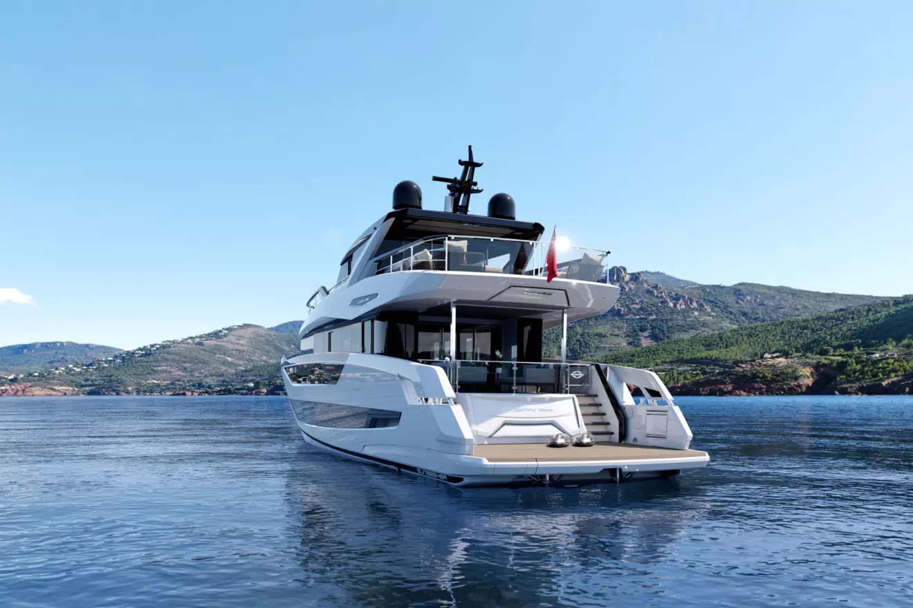 Sunseeker-Ocean-156-back-view.jpg
