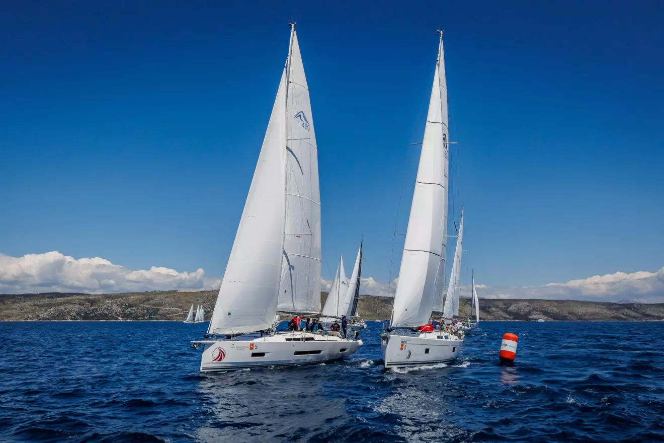 otp-leasing-regata.jpg