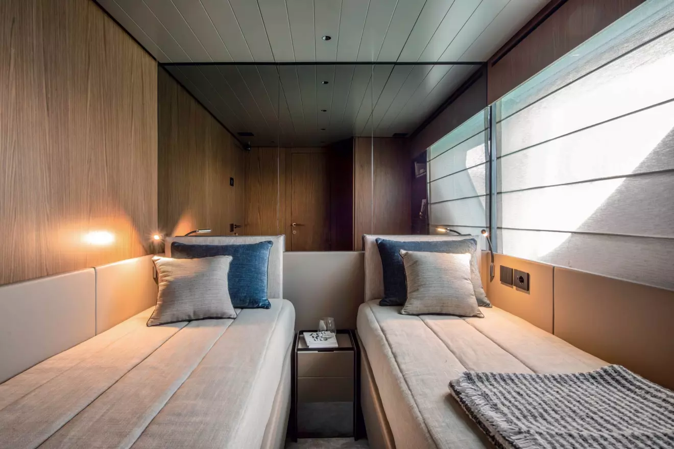 Bluegame BG72 guest double bed cabin