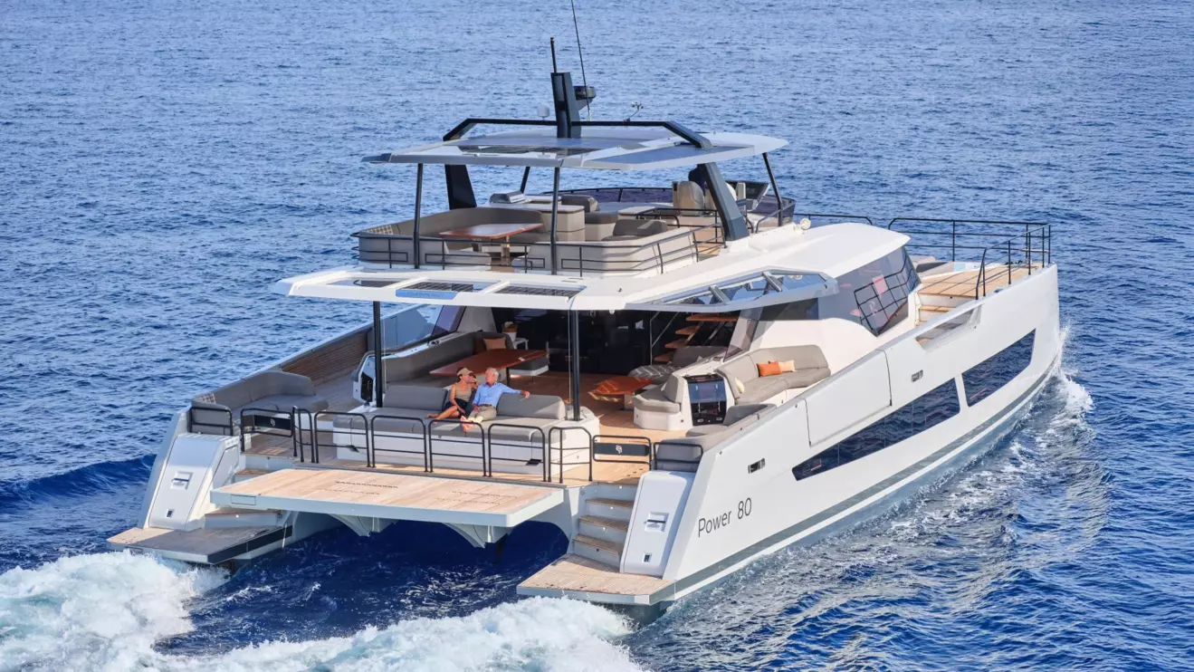 Fountaine Pajot Power 80 back view