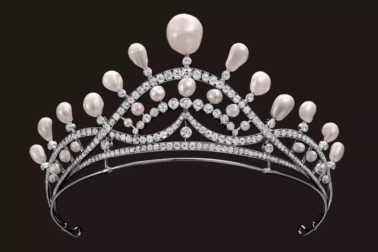 Chaumet avant-garde jewellery