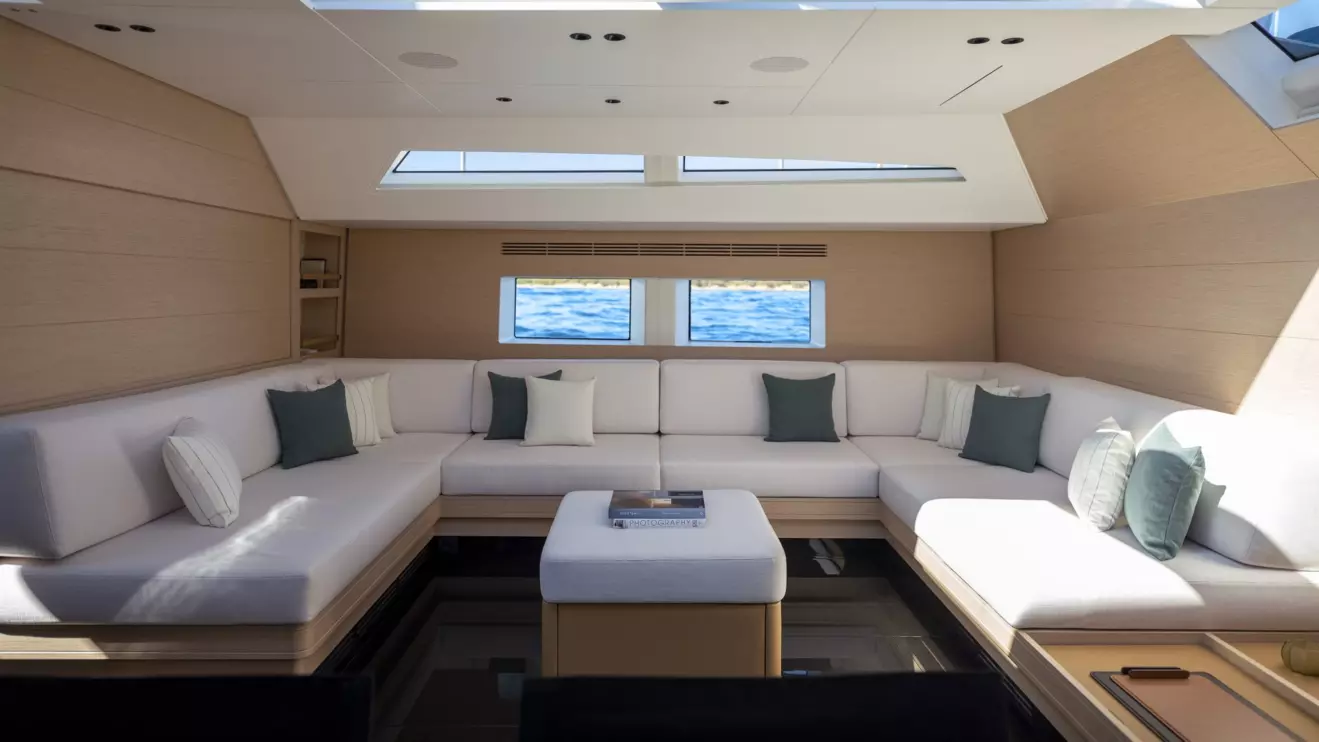 wallywind110 salon