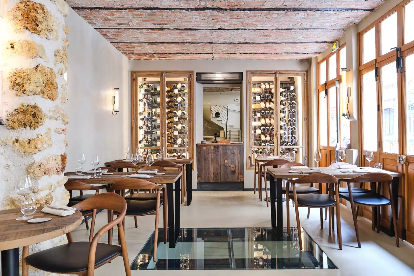 G&eacute;osmine Restauran, artisan