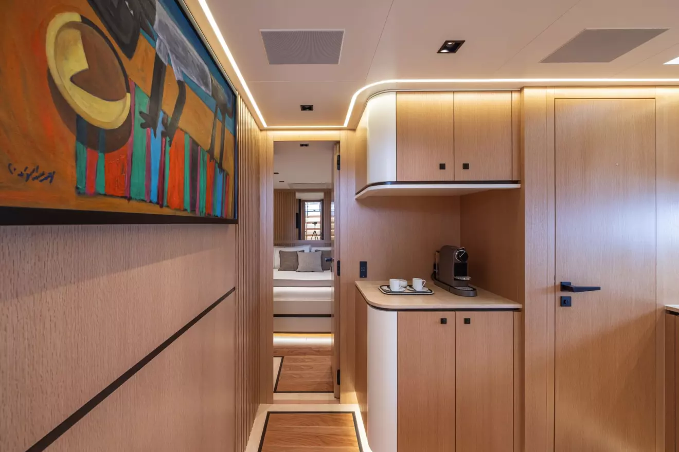 OTAM-90-GTS-interior.jpg