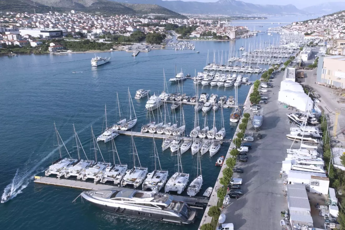 Marina Trogir berths