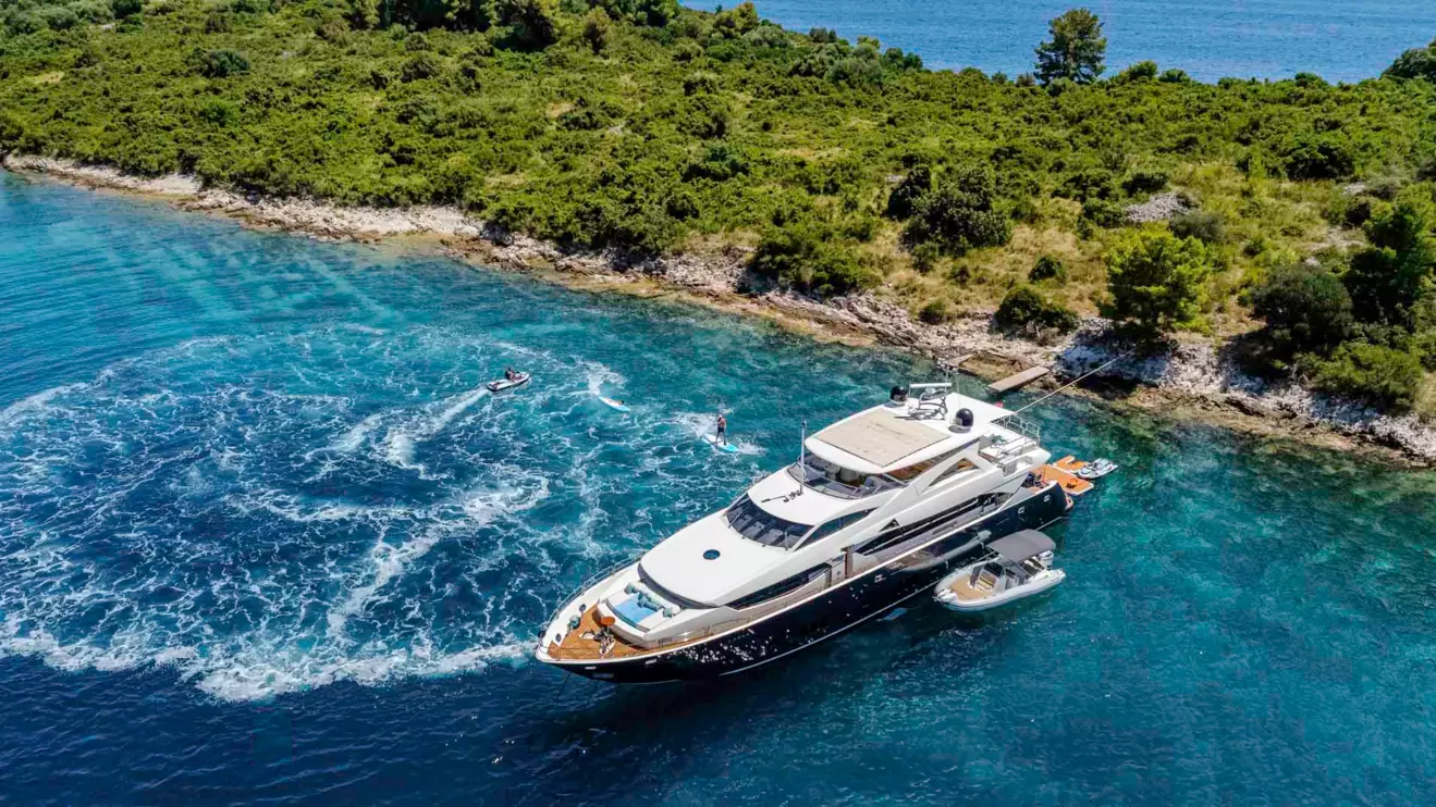 Classic navy and white exterior of the 34-meter Sunseeker Arago, a popular choice for 5-cabin luxury yacht charter Croatia.