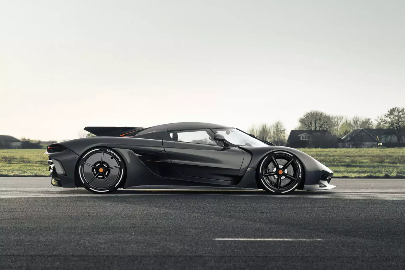 koenigsegg-jesko-00.jpg