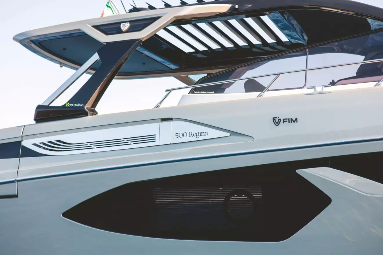 fim-regina-500-exterior.jpg