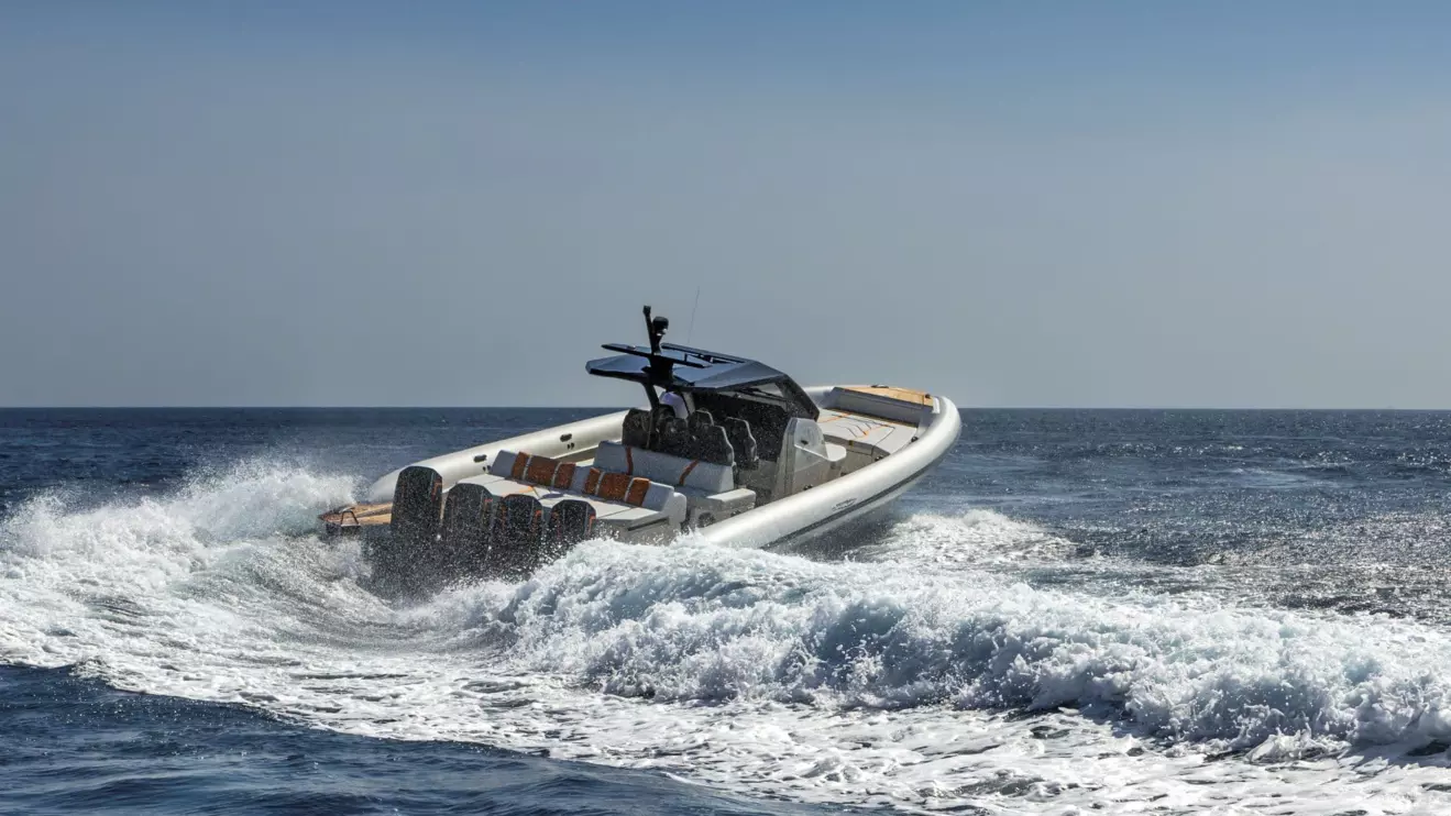 Technohull Alpha 50 driving