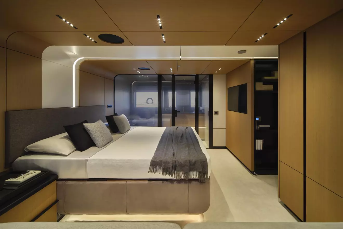 wallywhy100 owners cabin