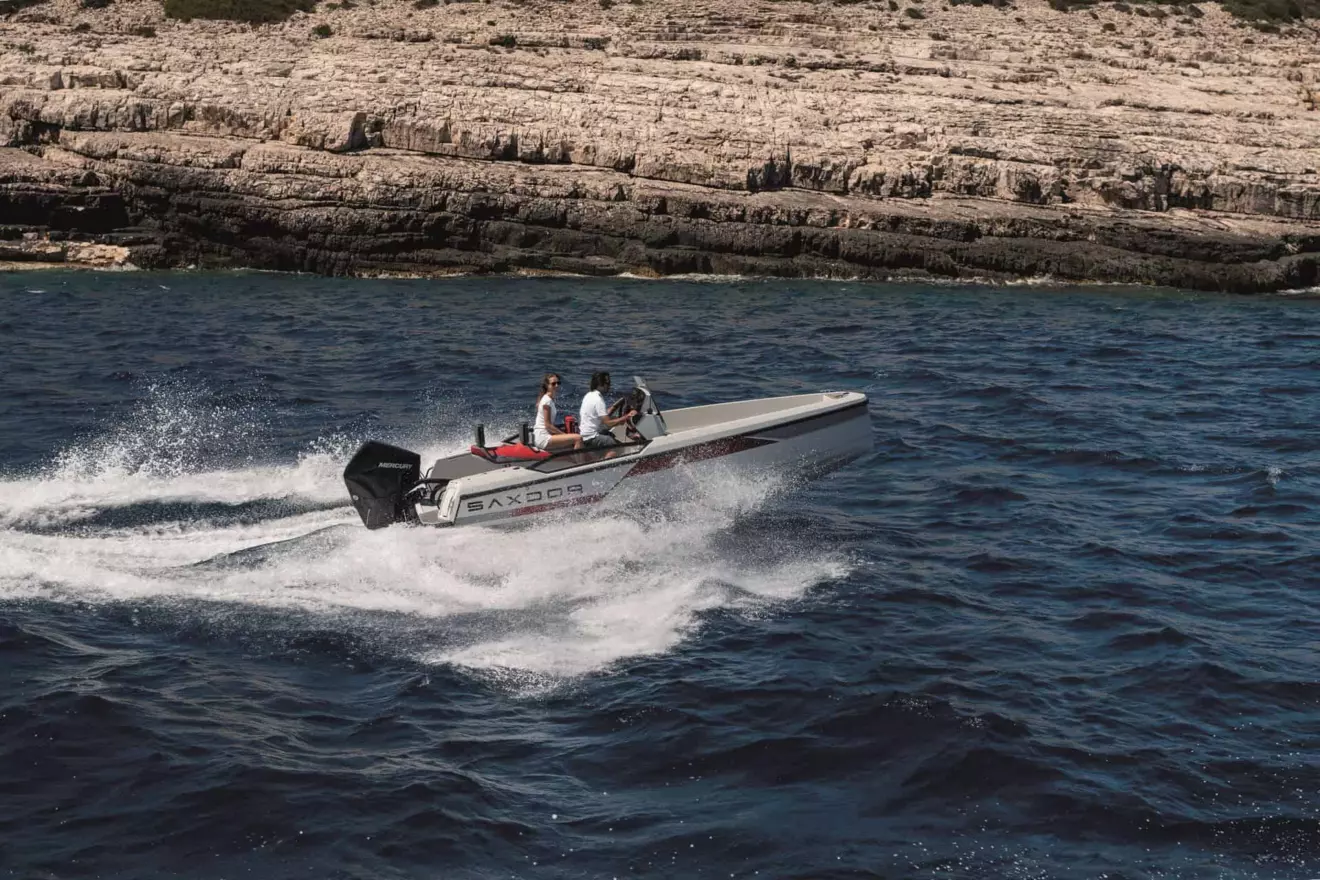 Saxdor 200 Sport cruising