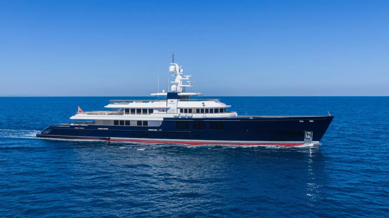 CRN Superyacht Cerulean cruising