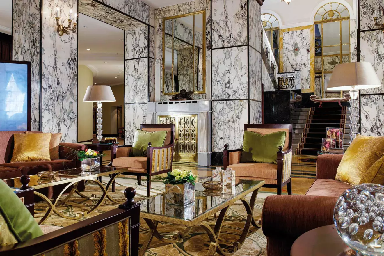 Esplanade-Zagreb-Hotel-Lobby-00.jpg