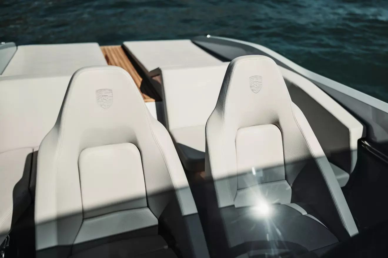 Frauscher x Porsche eFantom interior design