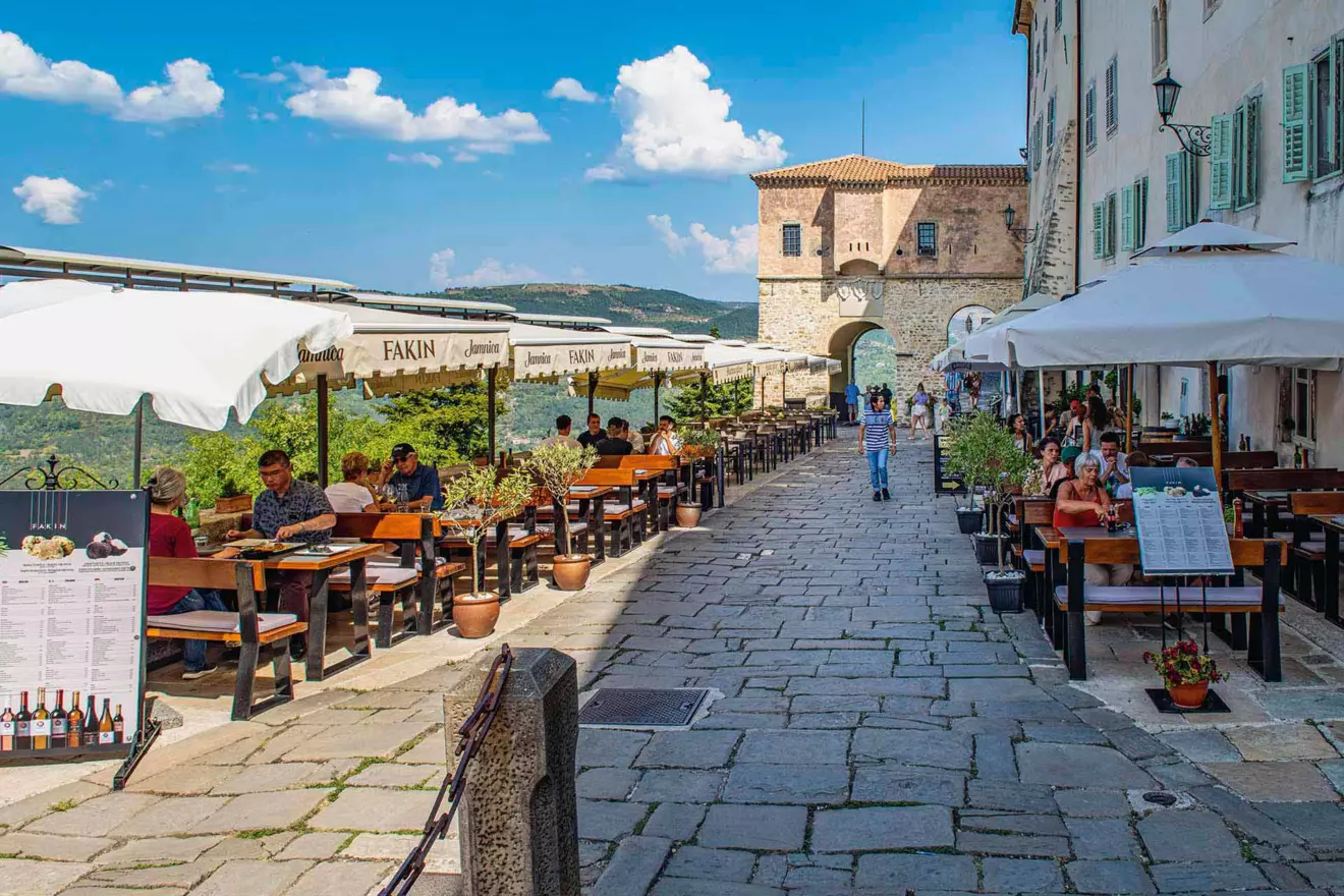 motovun-fakin.jpg