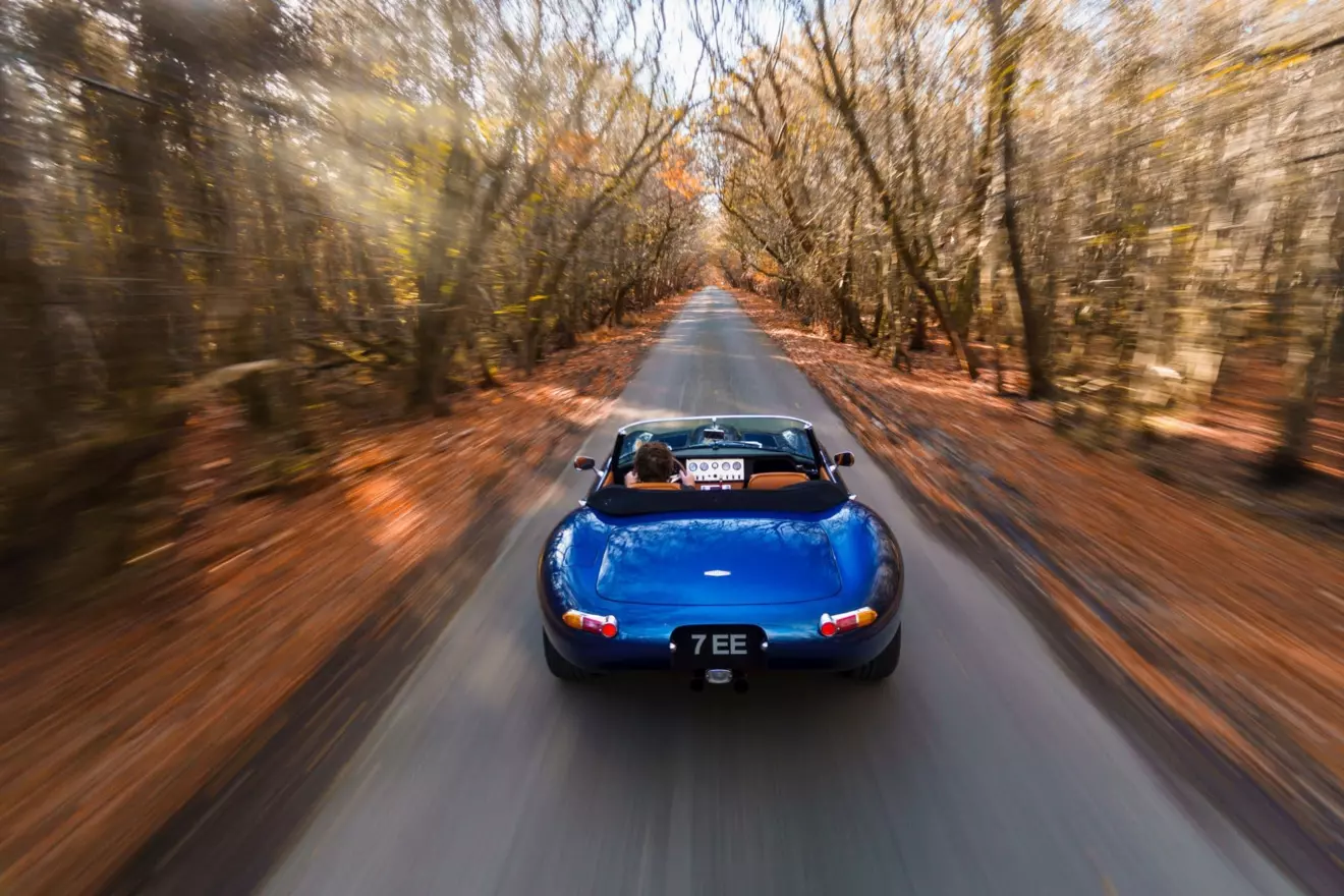 restomod eagle spyder gt