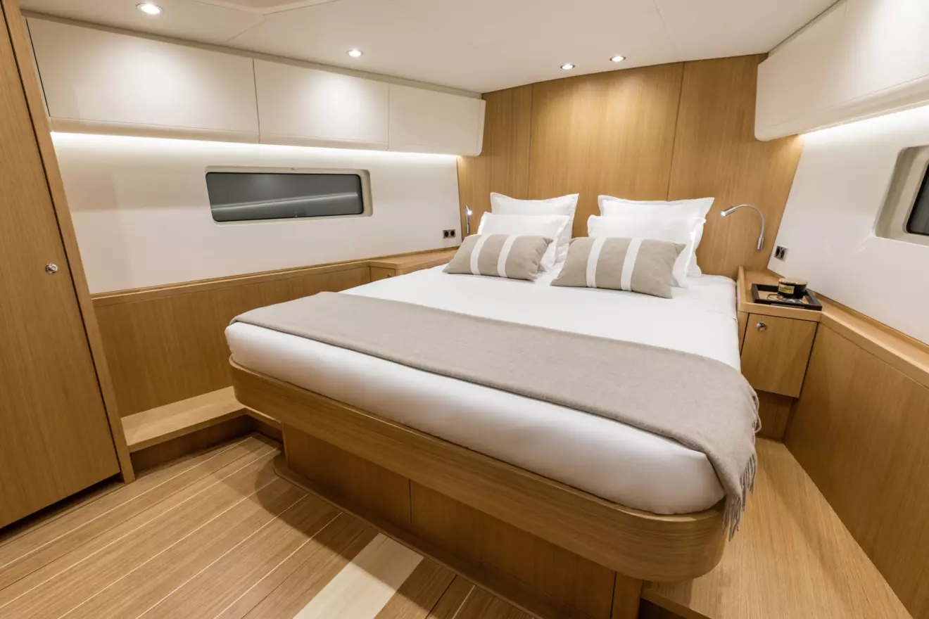 nautor-swan-58-interior-3.jpg
