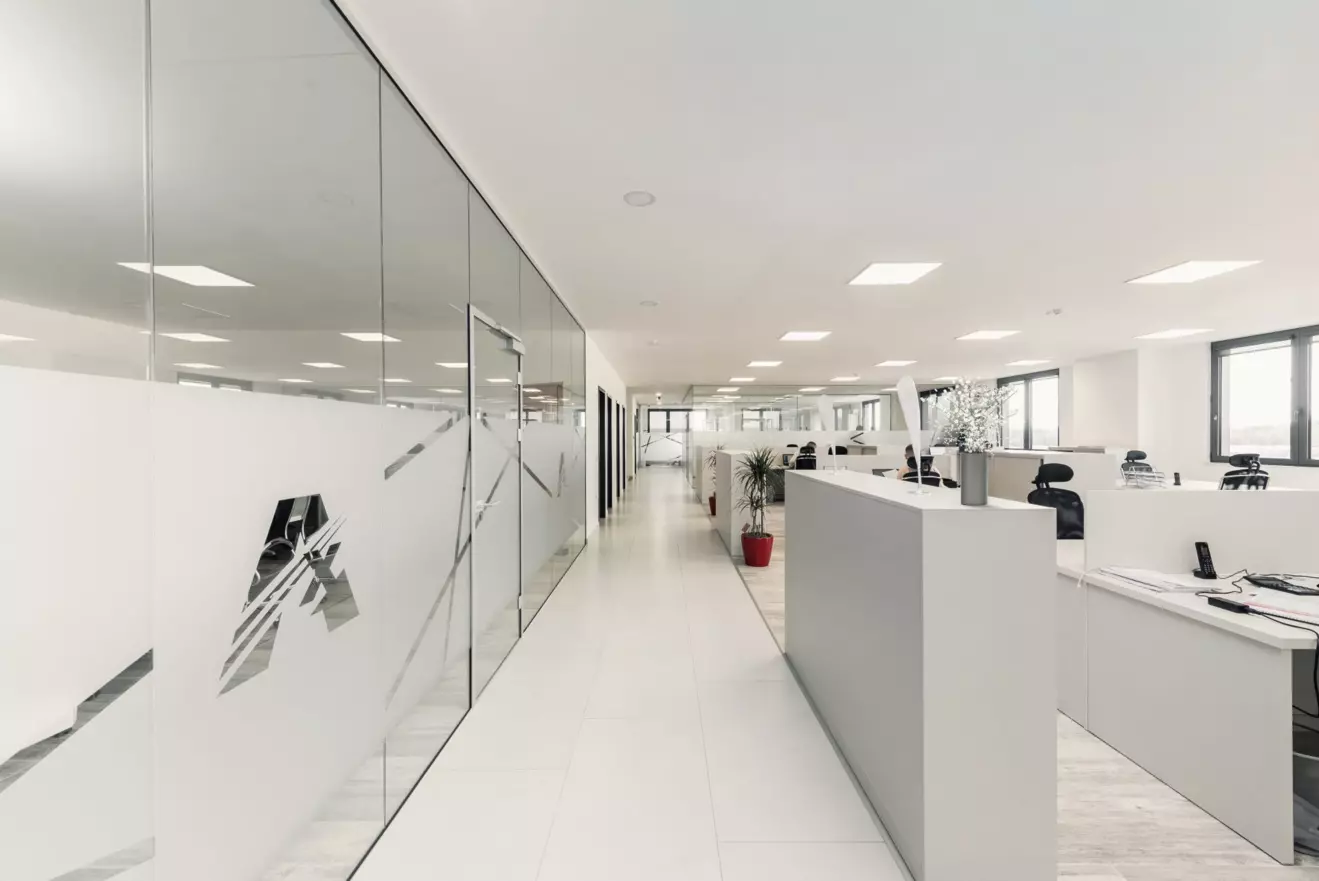 kristal-staklo-office.jpg