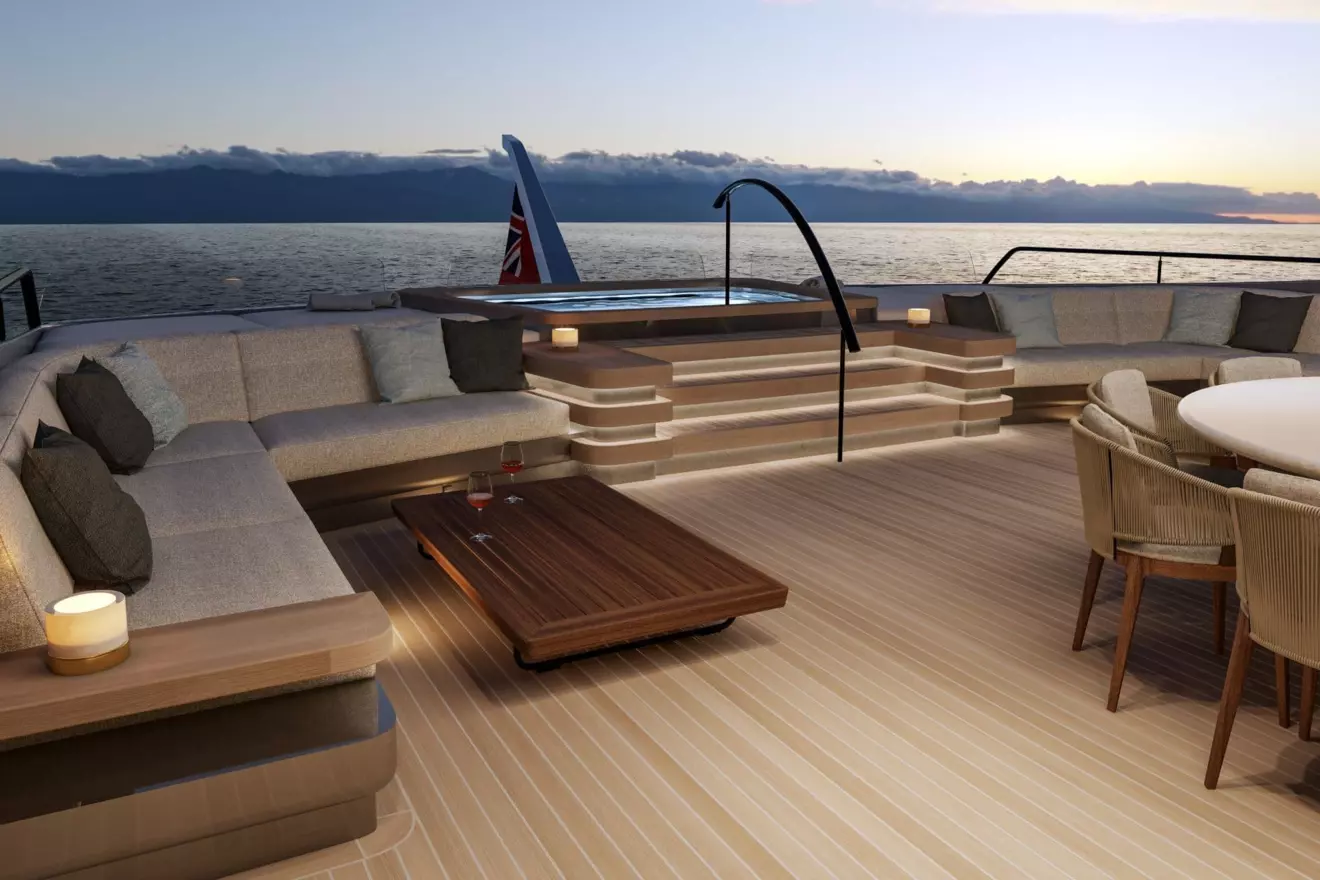 Sunreef-Ultma-111-jacuzzi.jpg