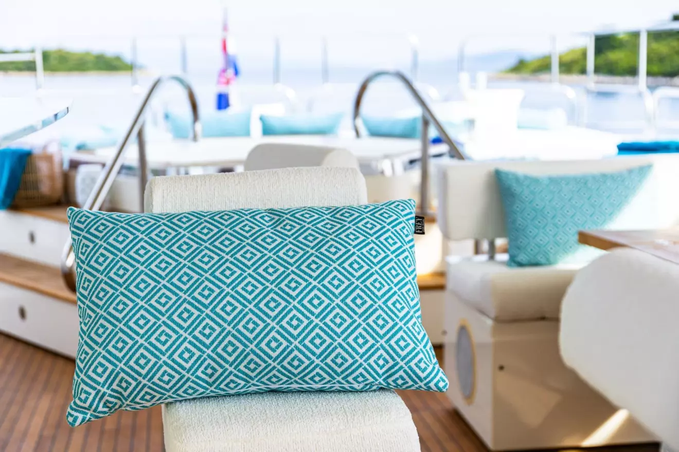 Frey-luxury-pillows-for-yachts.jpg