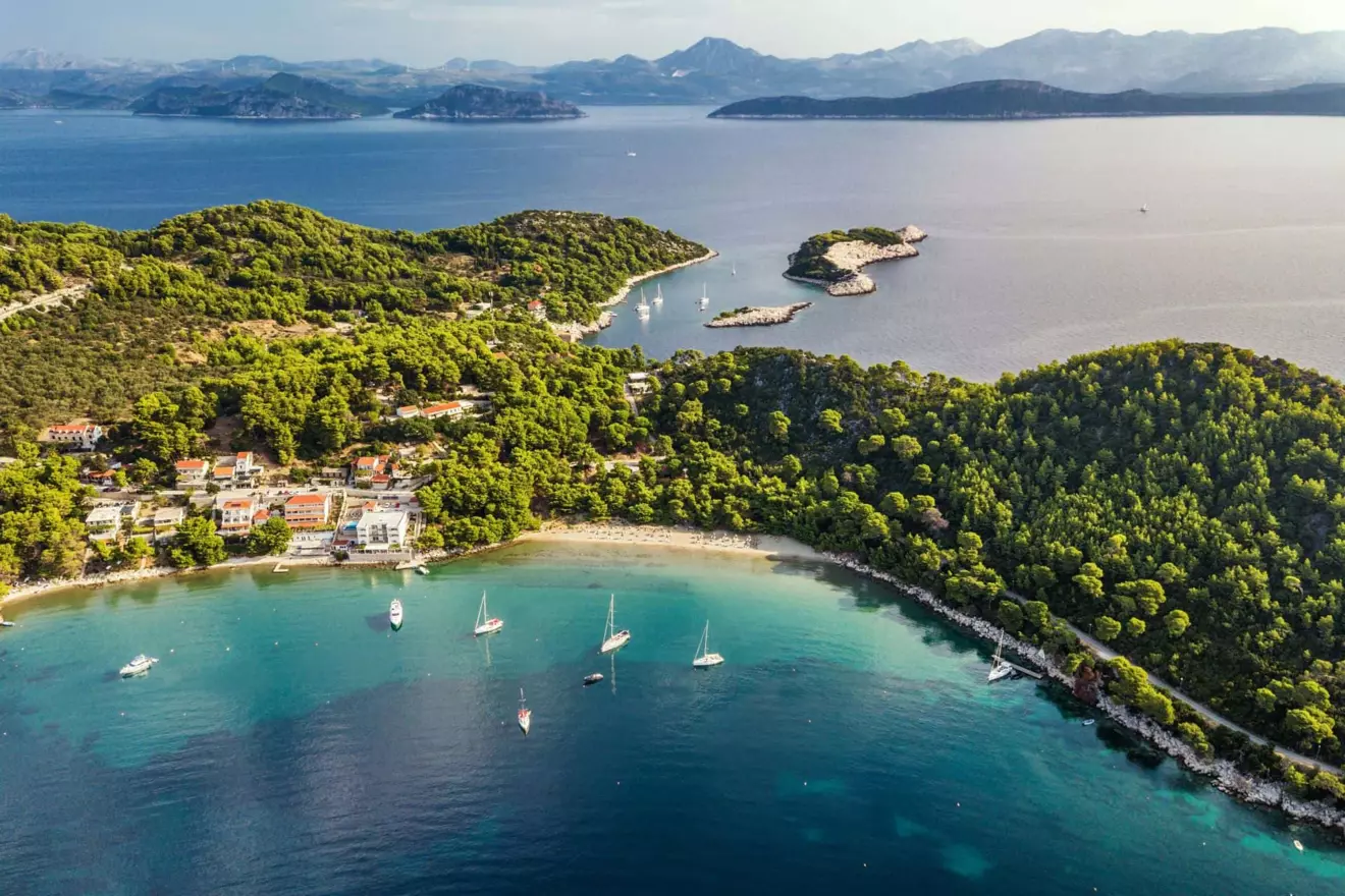 Long sandy beach with pine forests at Saplunara, Mljet Island