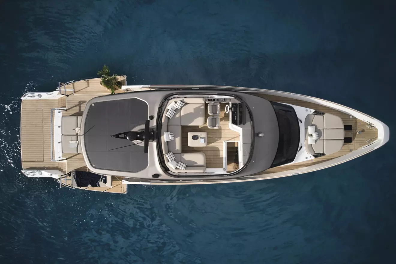 Azimut Seadeck 7
