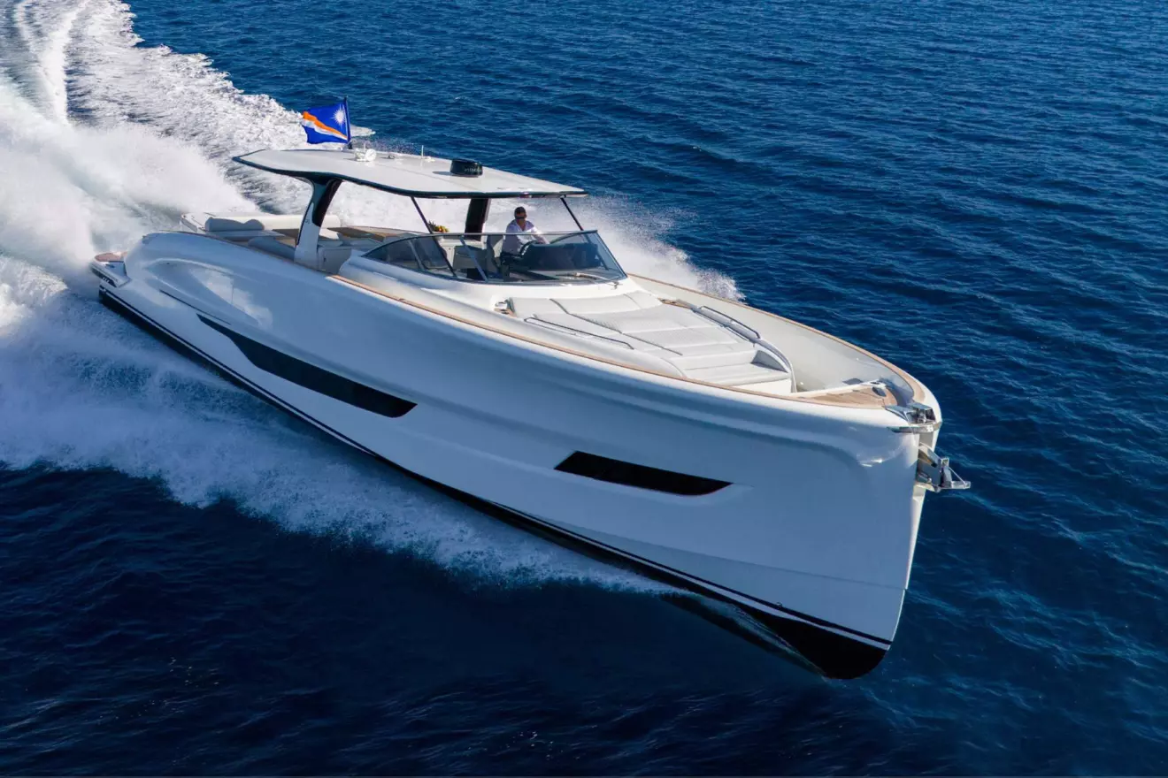 Solaris-Power-60-Open.jpg