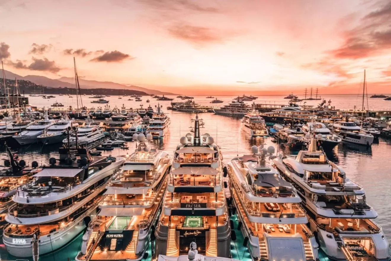 monaco-yacht-show-splendid.jpg