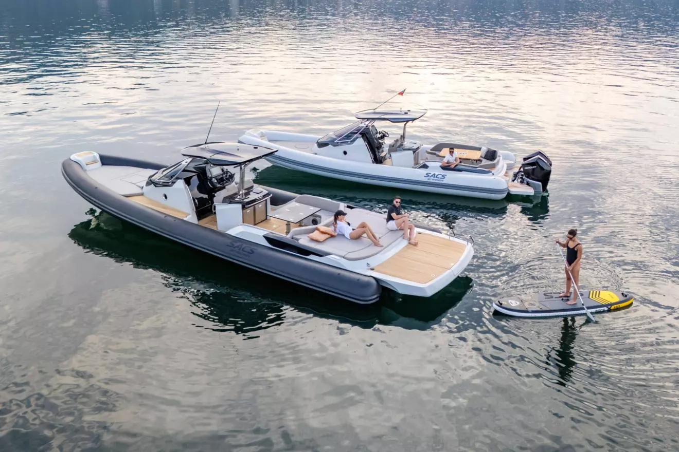 SACS Strider 11 witn inboard and outboard engines