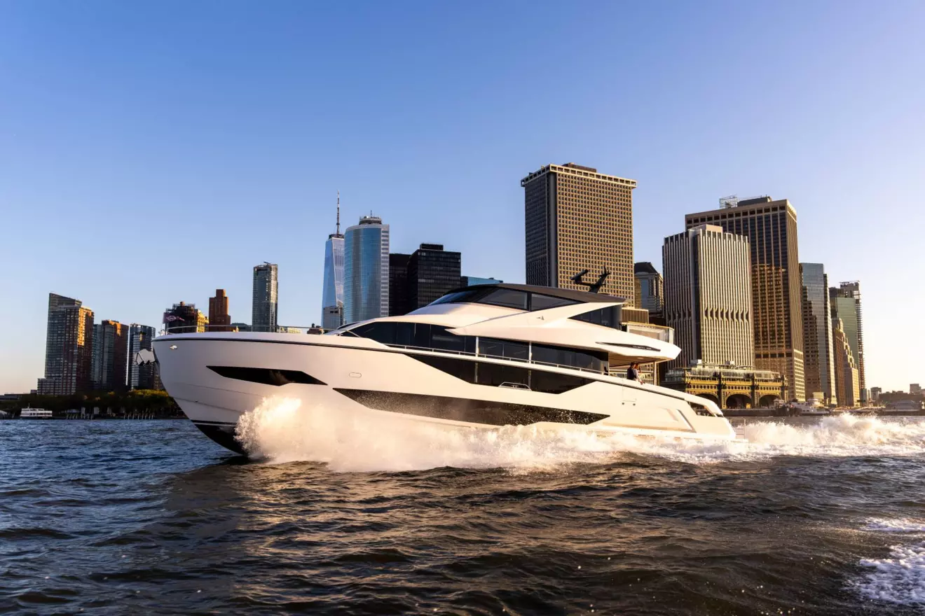 Sunseeker Ocean 182 running