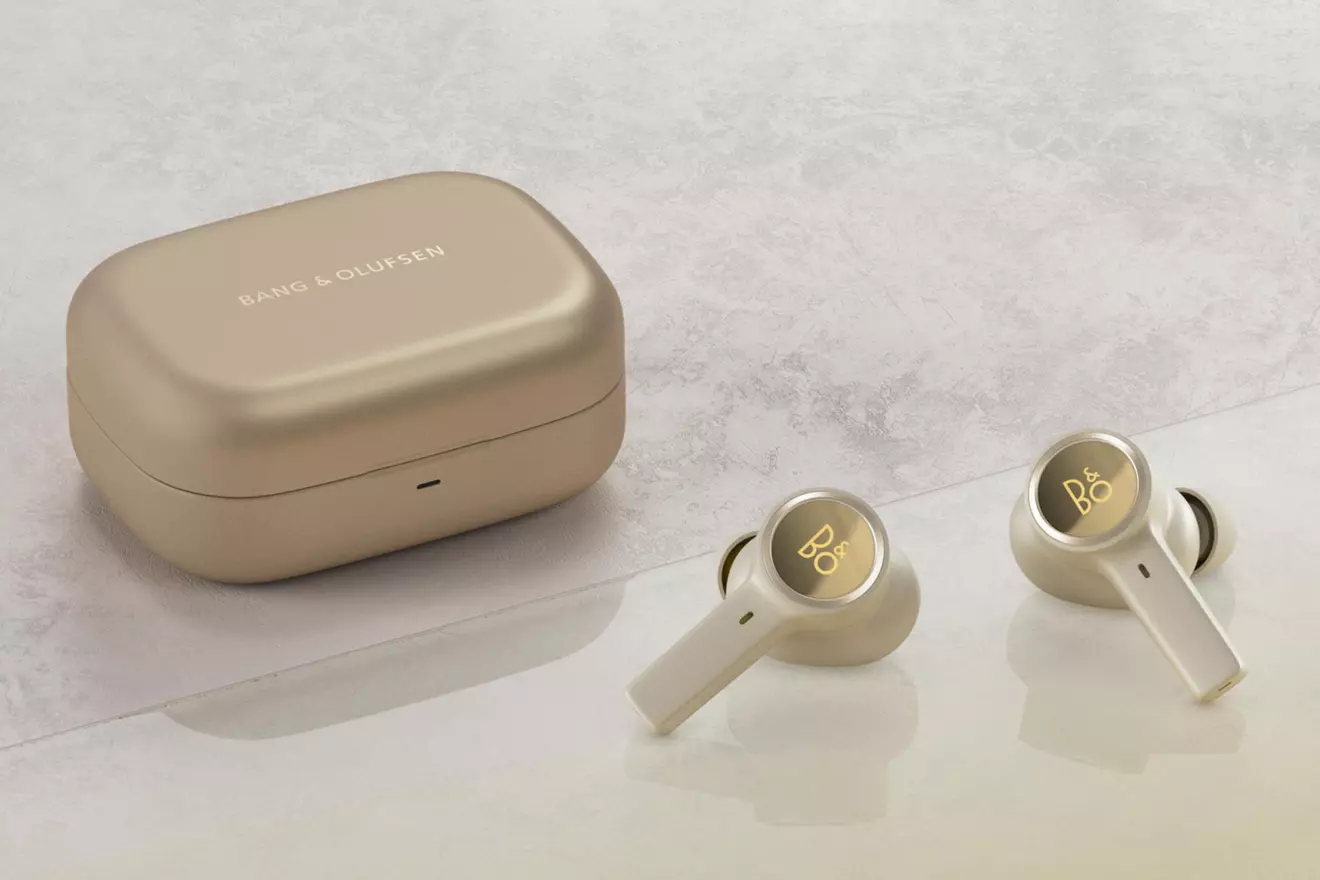 bang & olufsen beoplay 