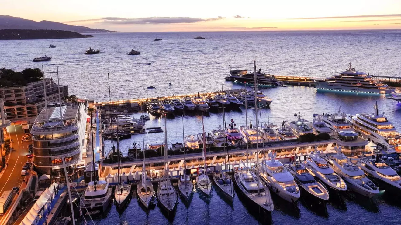 monaco-yacht-show-2024-from-above.jpg