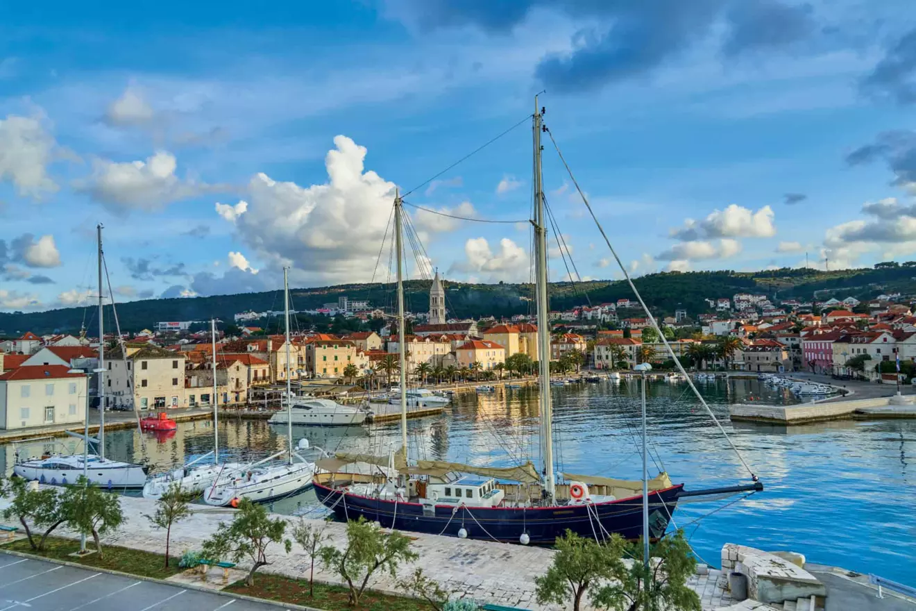 Ovo je fotografija mjesta Supetar, Brač