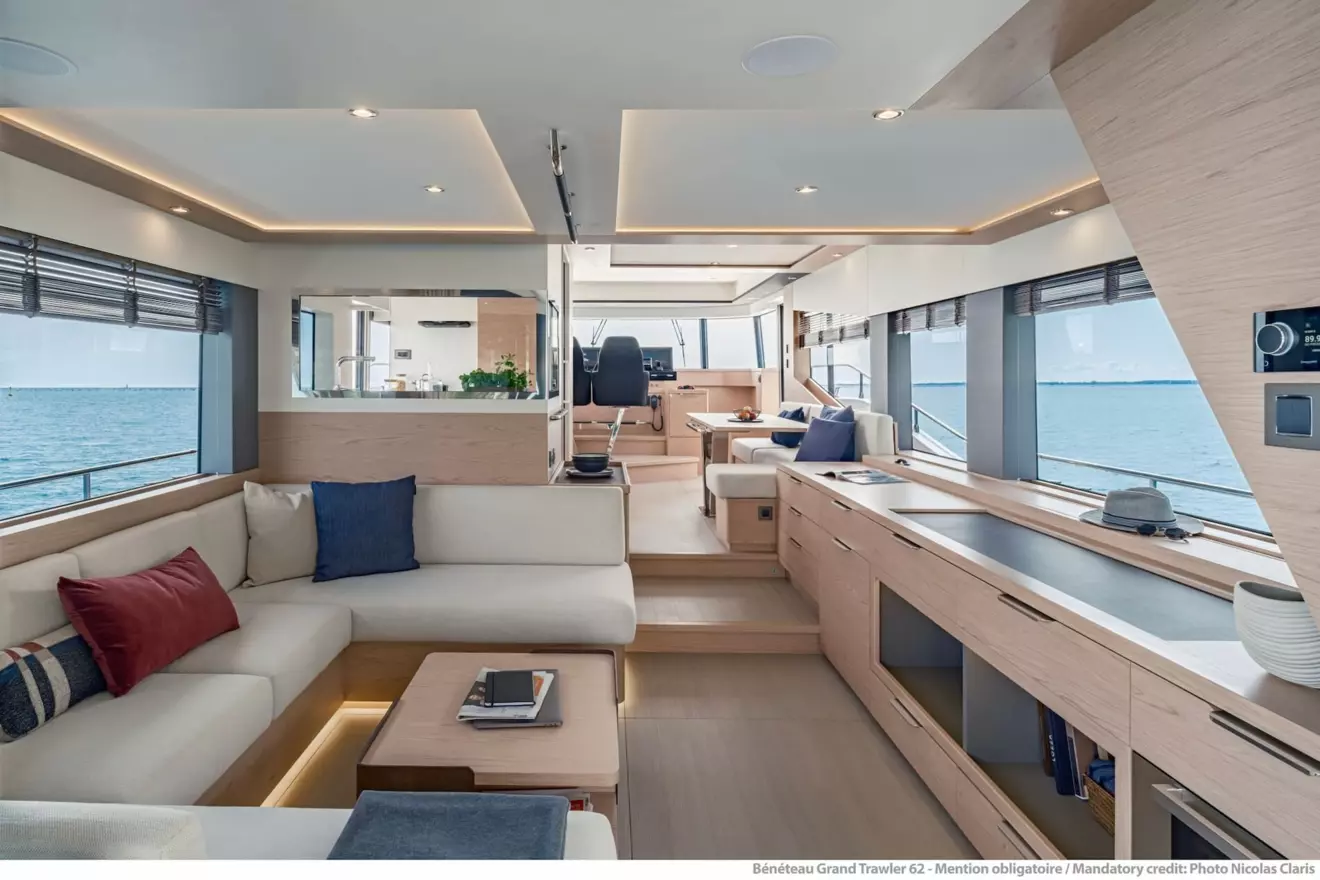 Interior Grand Trawler 62