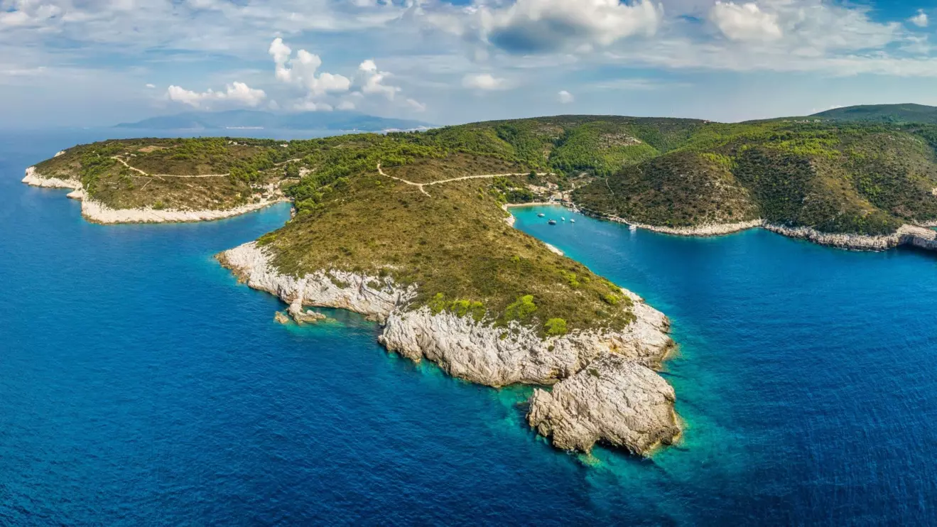 Bisevo island porat croatia