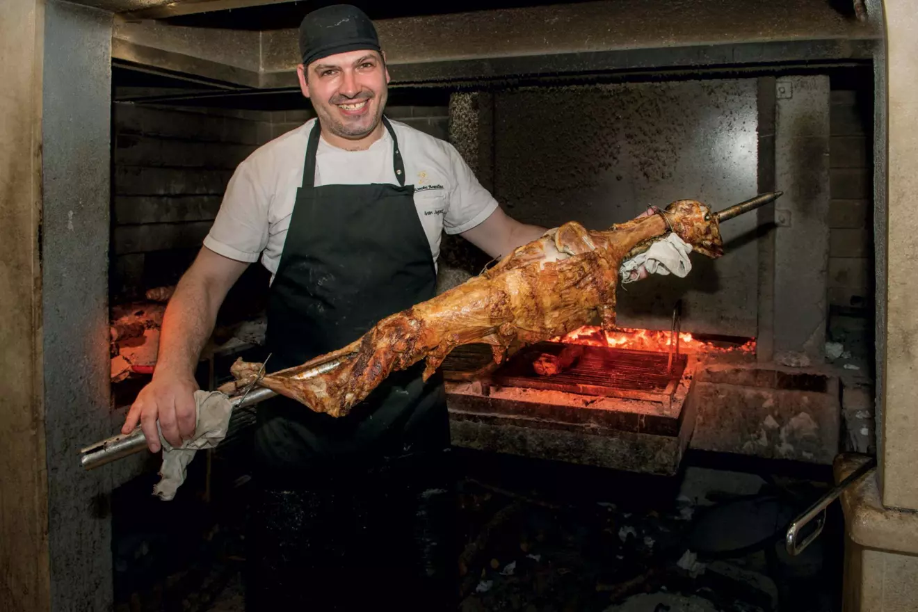 ivan-jugovic-tavern-kopacina-brac-00.jpg