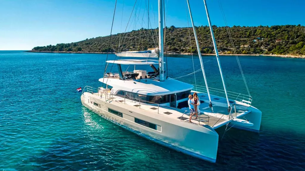 catamaran Lagoon Sixty5 named Amada Mia port side view