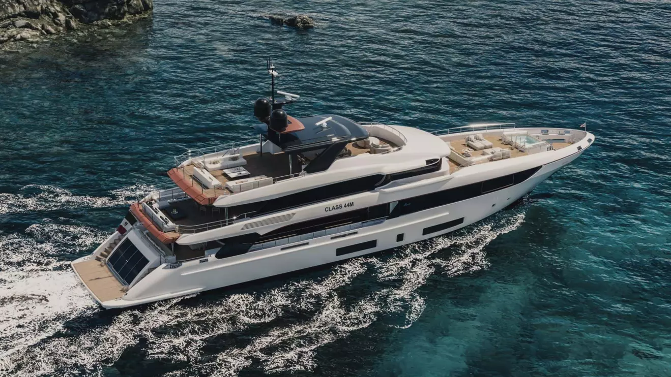 BENETTI-CLASS-44M-2.jpg