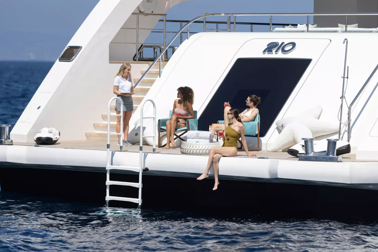 CRN-MY-RIO-beach-club.jpg