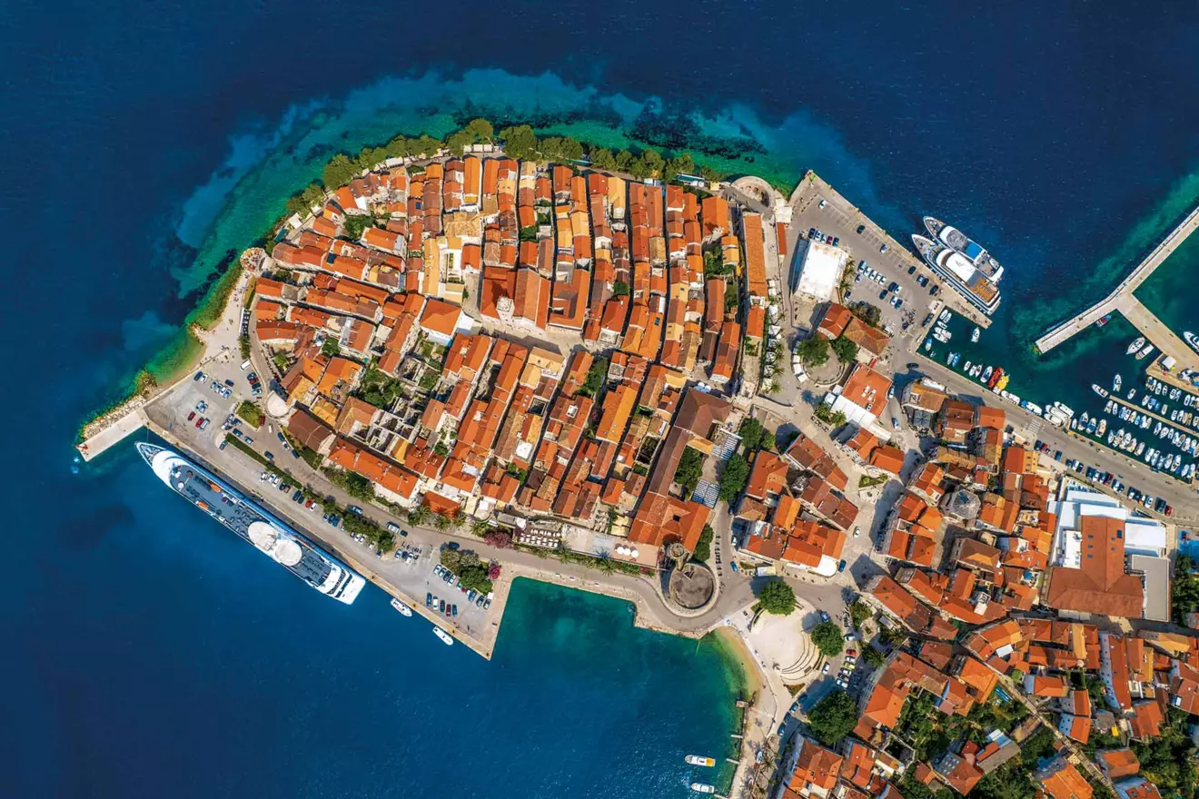 Tow Korčula