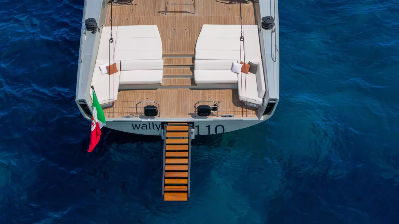 wallywind110 aft