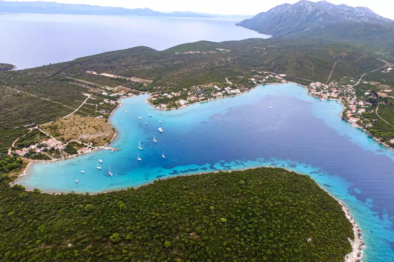 Lovište Bay, Pelješac