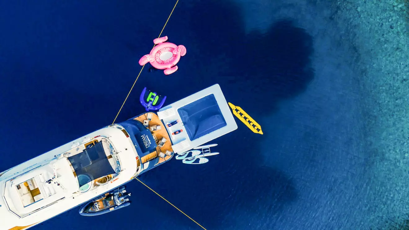 Luxury yacht Dream watertoys view