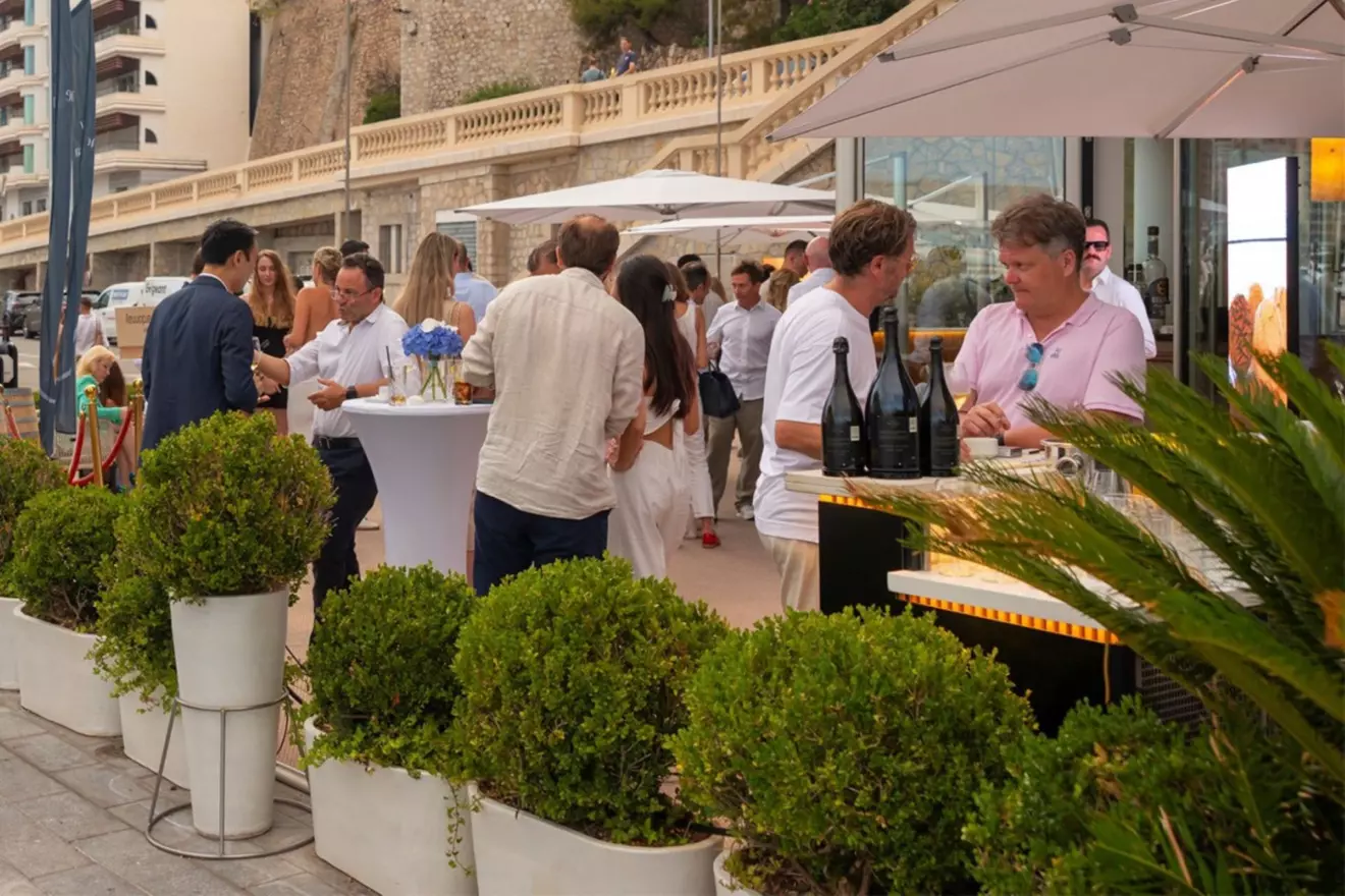 navis marine monaco - 1.jpg