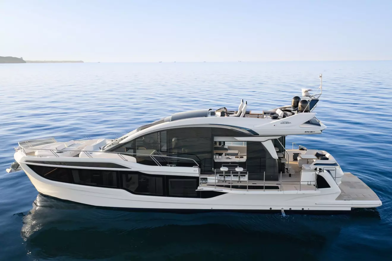 Galeon 570 Sky side view